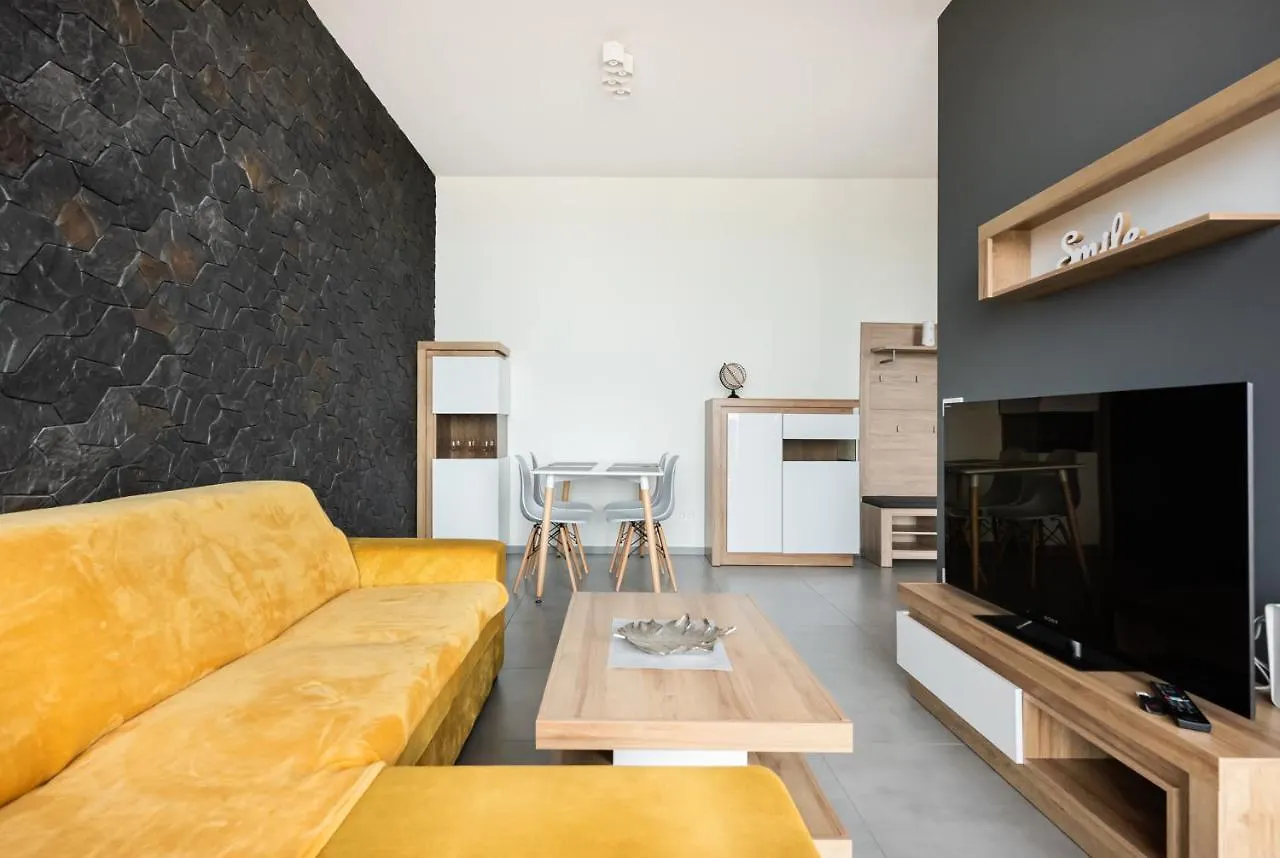Metro Imielin 13Th Floor Apartment Warschau